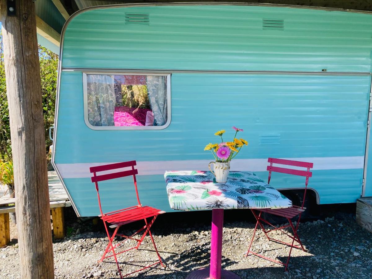 Готель Retro Caravans At Valentia Island Escape Chapeltown Екстер'єр фото